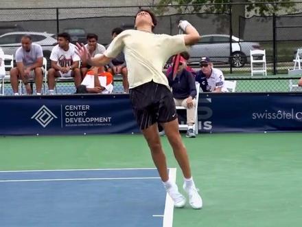 接发更强调 接发更强调